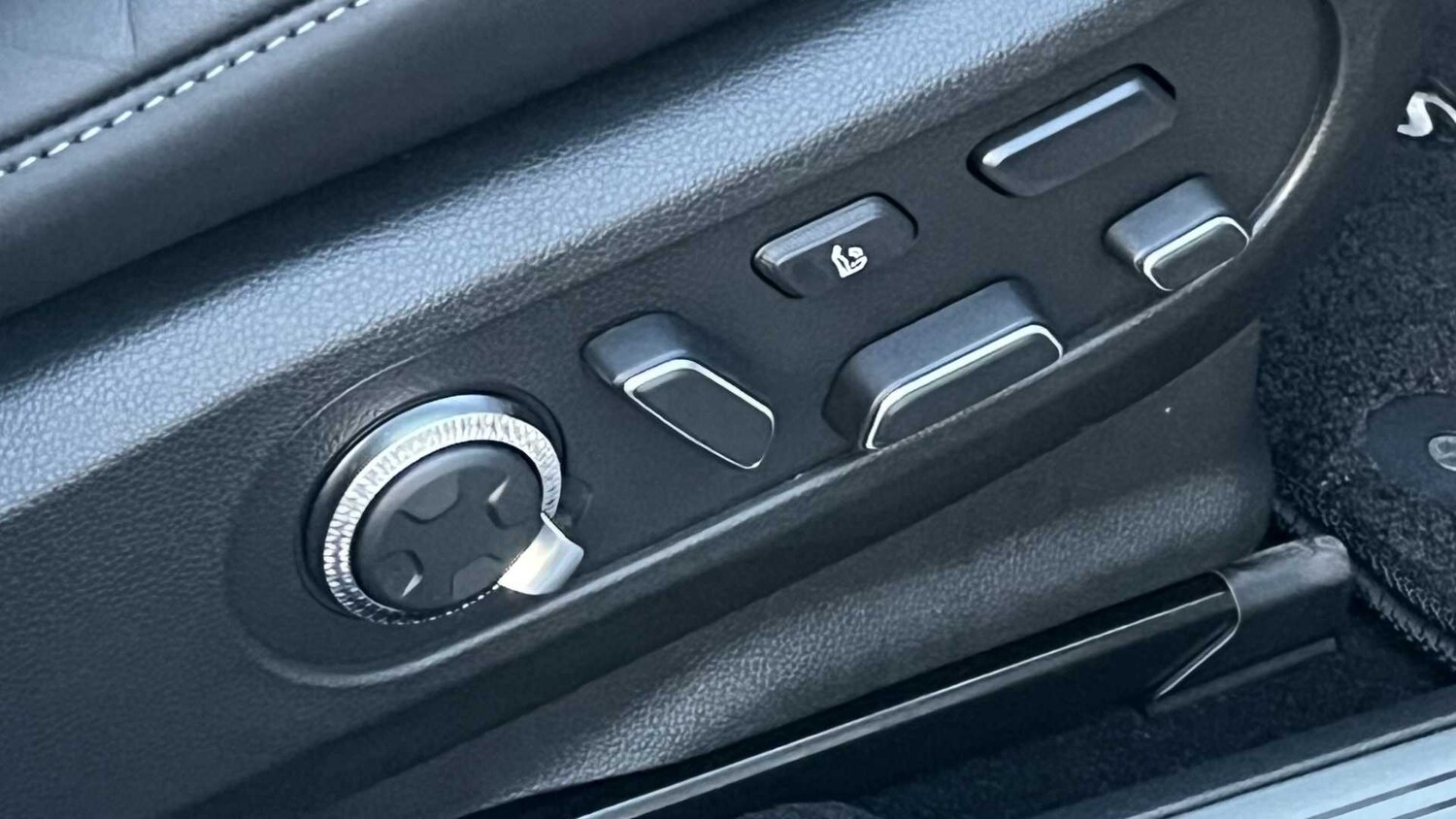 Used Genesis GV60 2024 for sale - 77857157: Photo 19