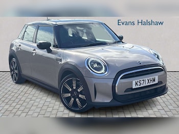 Used MINI Hatch 2022 for sale - 78937188: Photo