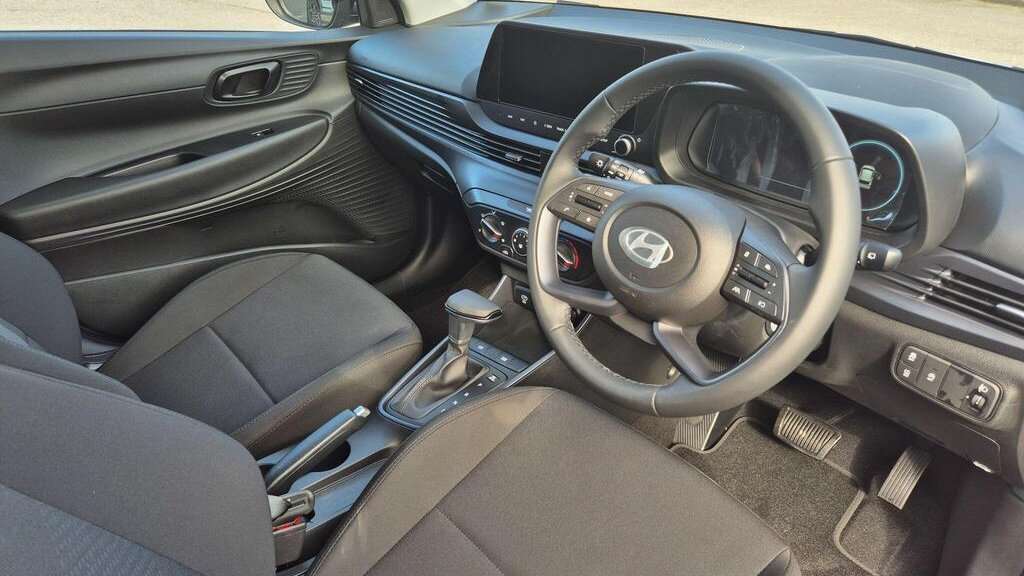 Used Hyundai i20 2025 for sale - 77858357: Photo 7