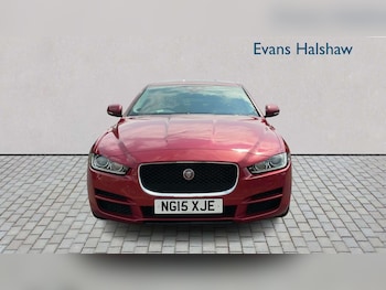 Used Jaguar XE 2015 for sale - 79306452: Photo