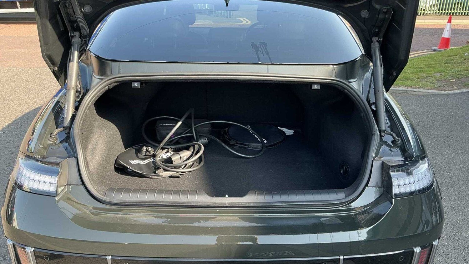 Used Hyundai IONIQ 6 2024 for sale - 77857798: Photo 10