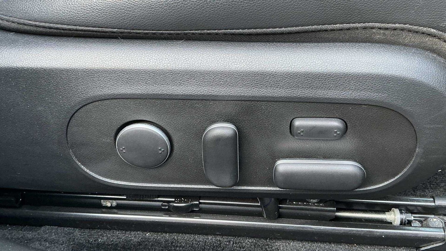 Used Hyundai IONIQ 6 2024 for sale - 77857798: Photo 15