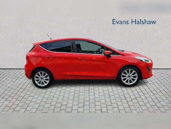 Used Ford Fiesta 2017 for sale - 77972888: Photo