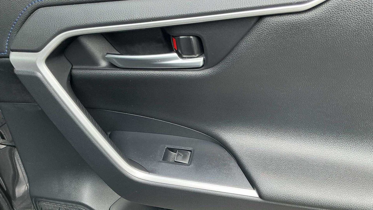 Used Toyota RAV4 for sale - 77859947: Photo 35