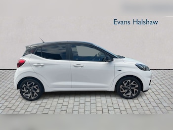 Used Hyundai i10 2022 for sale - 79339926: Photo
