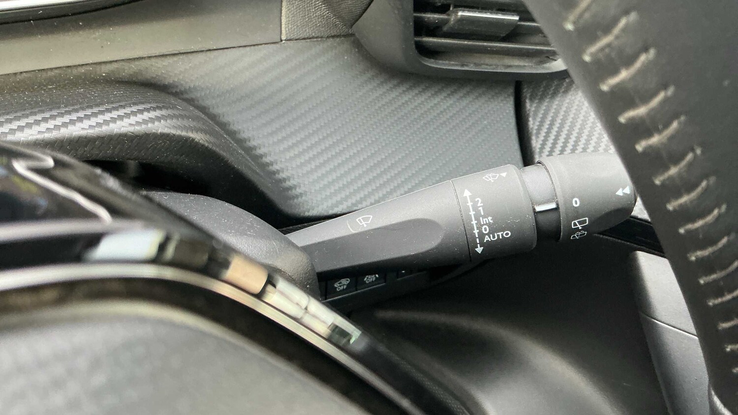 Used Peugeot 2008 for sale - 77856814: Photo 15