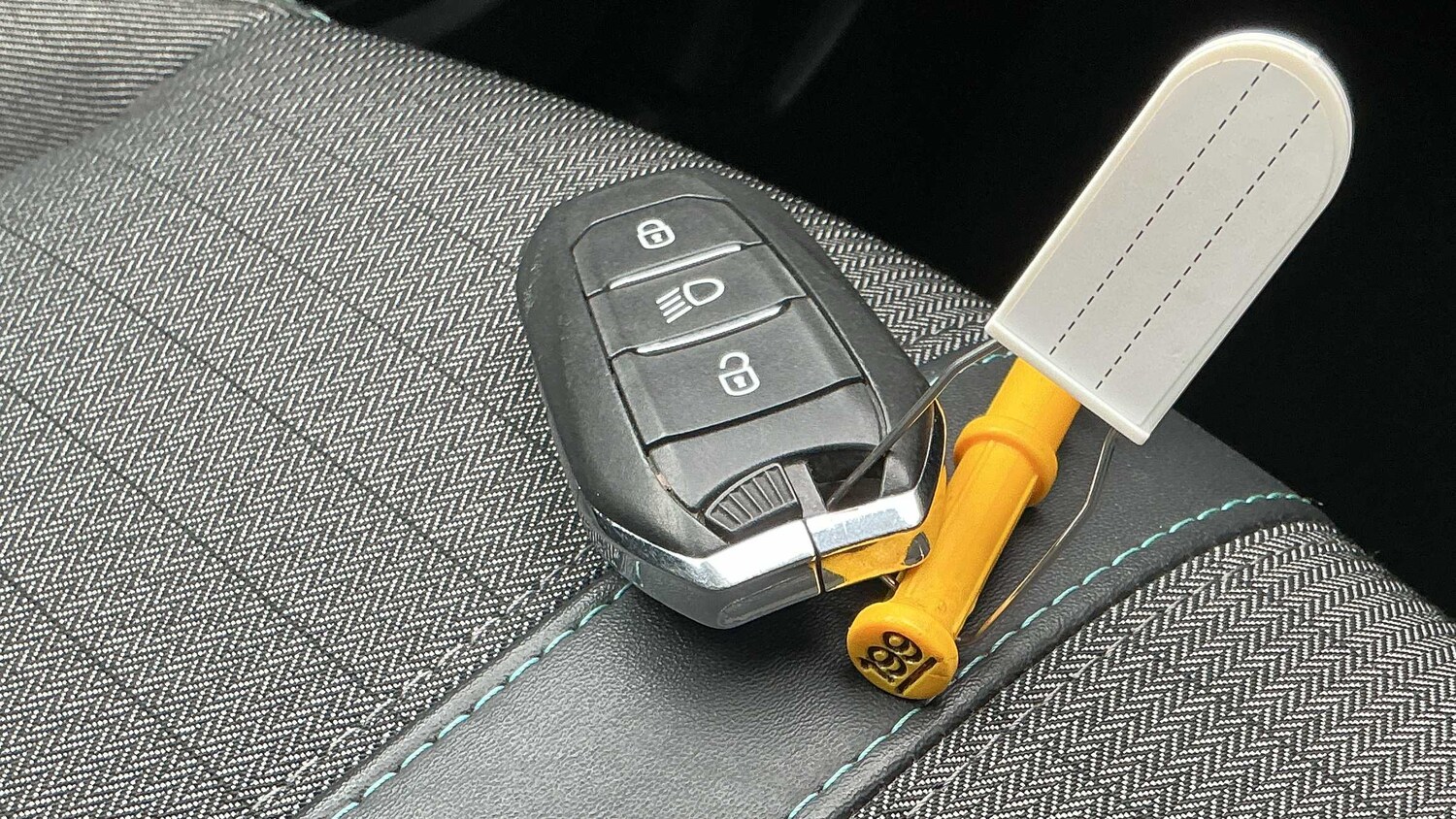 Used Peugeot 2008 for sale - 77856814: Photo 31