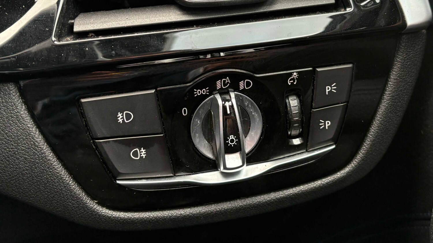 Used BMW 5 Series 2019 for sale - 77859430: Photo 18