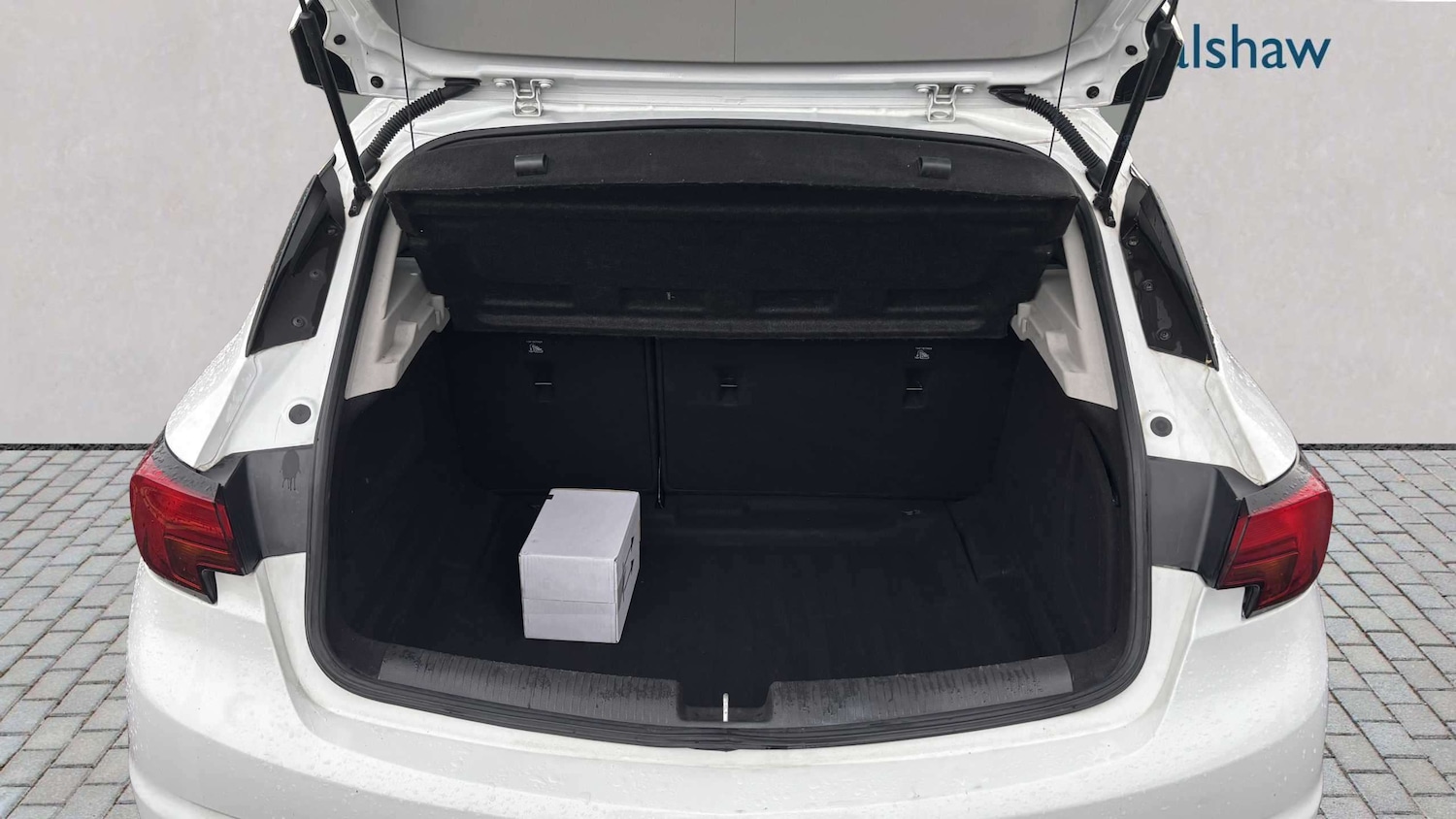 Used Vauxhall Astra 2016 for sale - 77859020: Photo 4