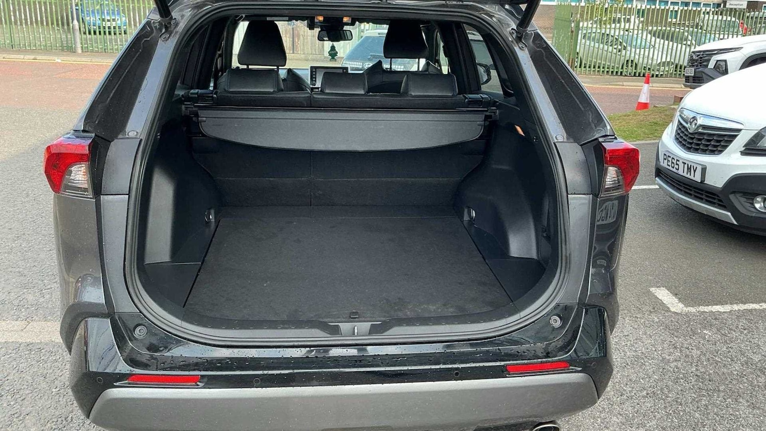 Used Toyota RAV4 2019 for sale - 78060269: Photo 10