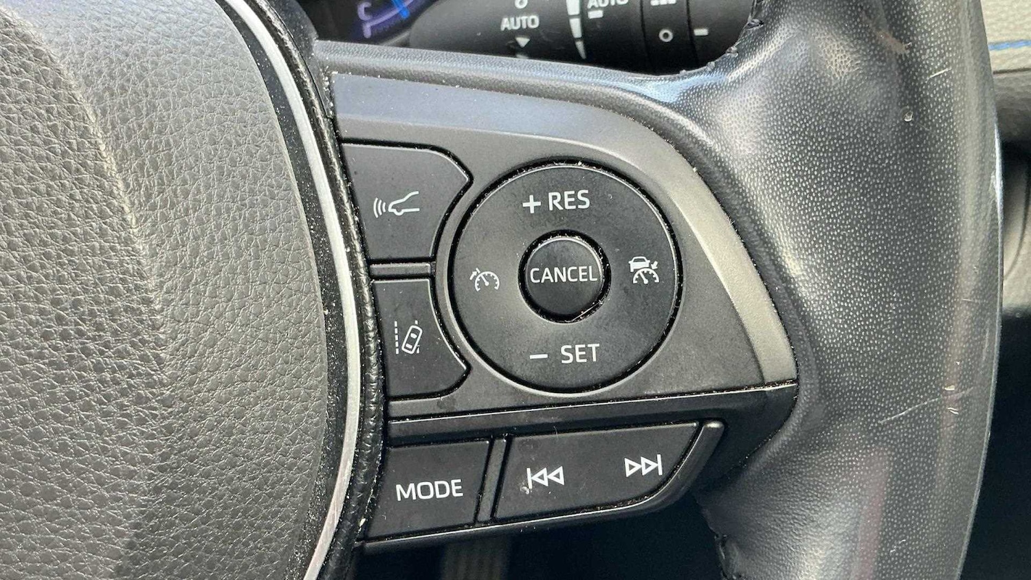 Used Toyota RAV4 2019 for sale - 78060269: Photo 16