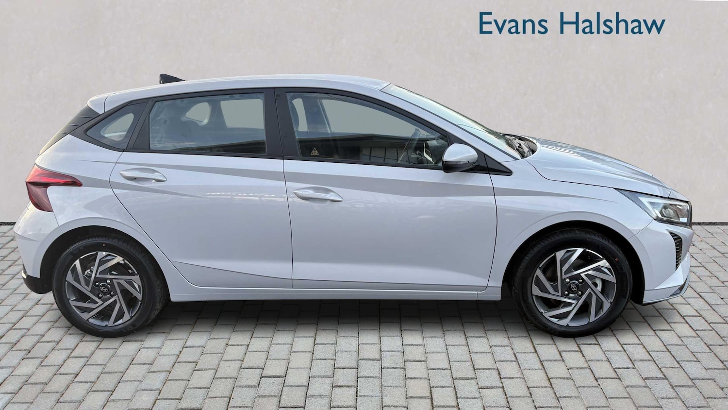 Used Hyundai i20 2025 for sale - 77856741: Photo 3