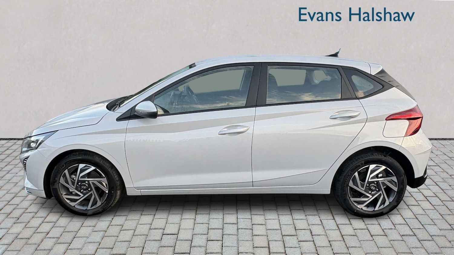 Used Hyundai i20 2025 for sale - 77856741: Photo 4