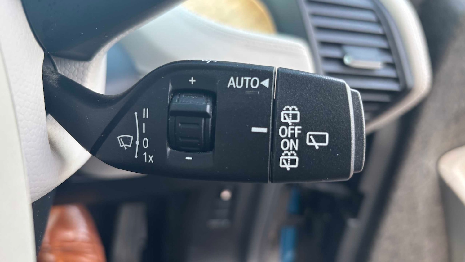 Used BMW i3 2018 for sale - 78060264: Photo 17