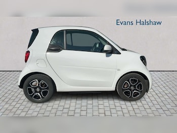 Used smart fortwo 2019 for sale - 79390611: Photo