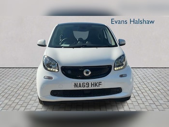 Used smart fortwo 2019 for sale - 79390611: Photo