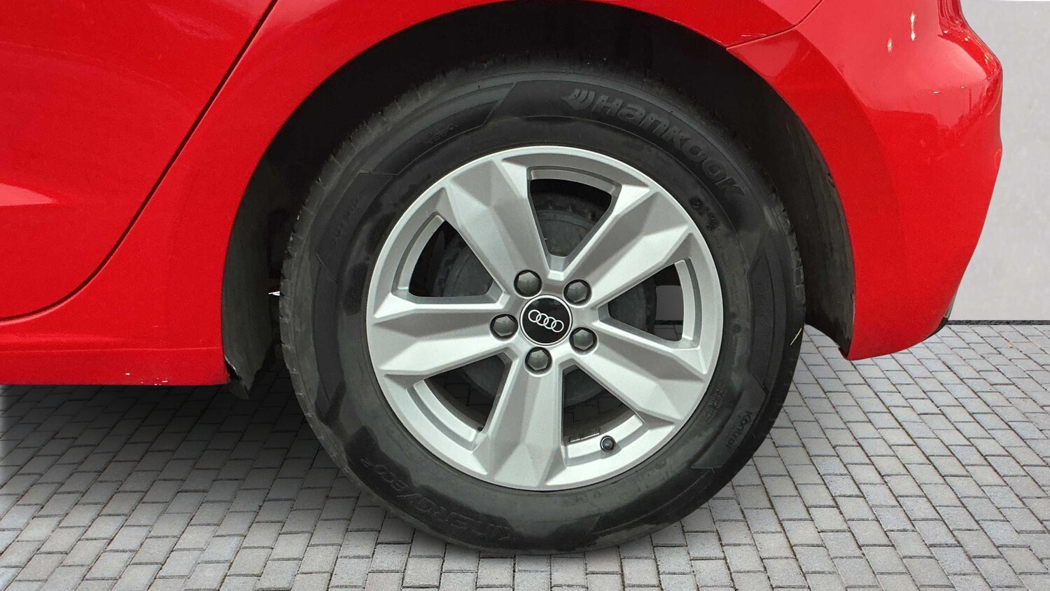 Used Audi A1 for sale - 77858276: Photo 6