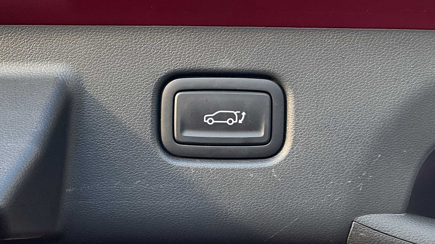 Used Hyundai KONA 2025 for sale - 77857209: Photo 11