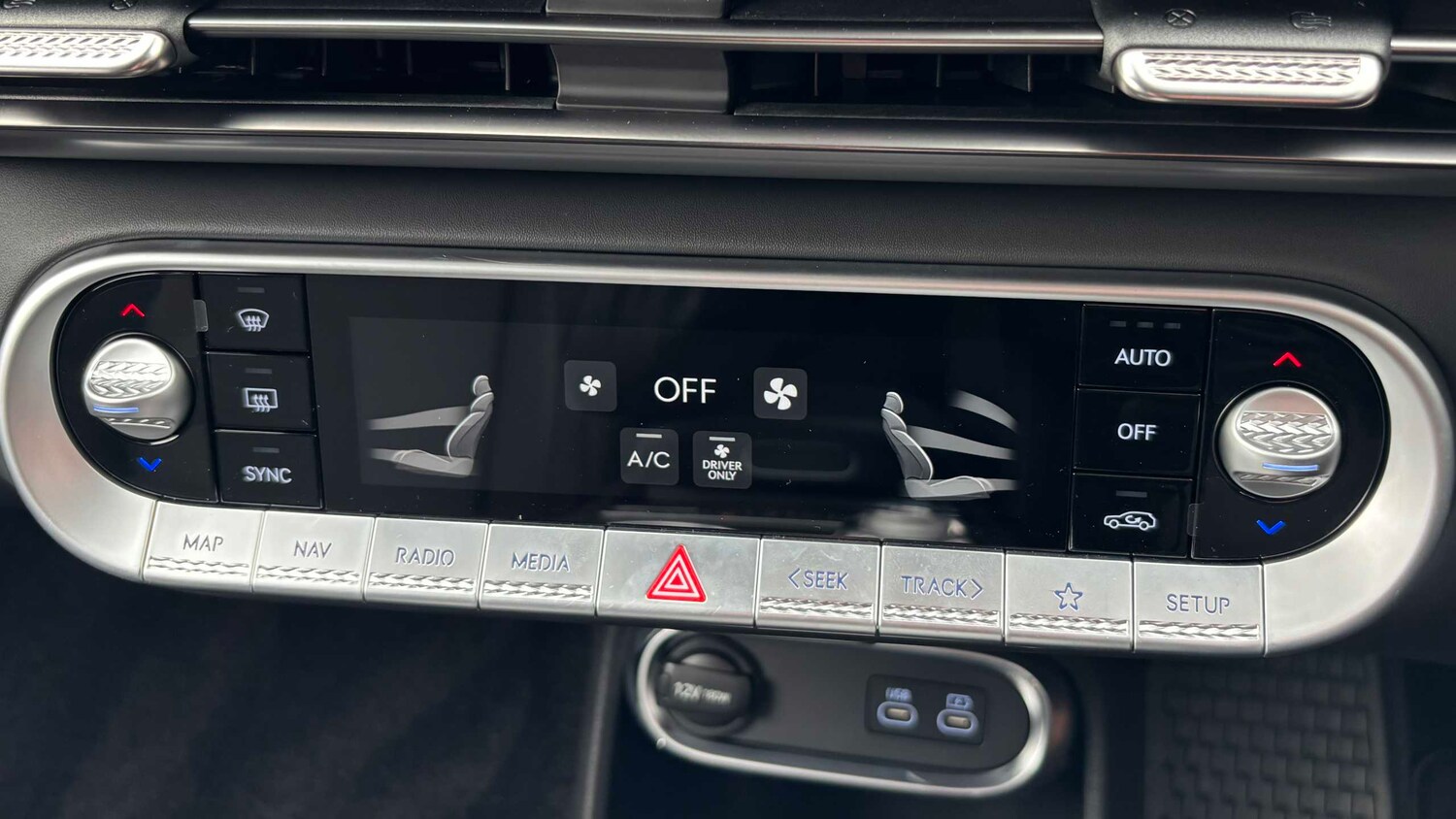 Used Genesis GV60 for sale - 78188070: Photo 29