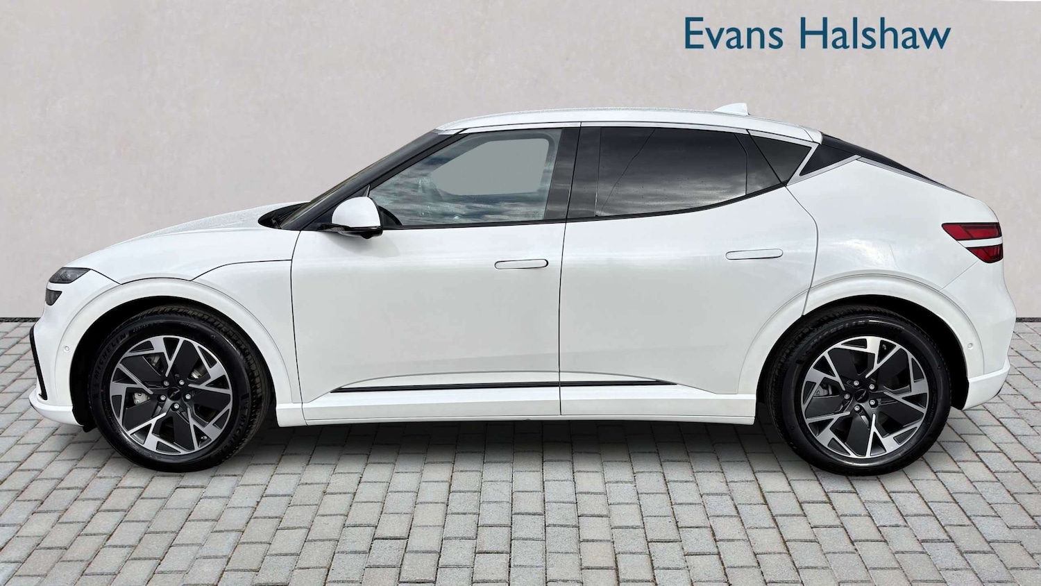 Used Genesis GV60 for sale - 78188070: Photo 4