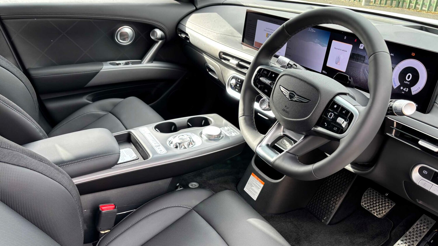 Used Genesis GV60 for sale - 78188070: Photo 8