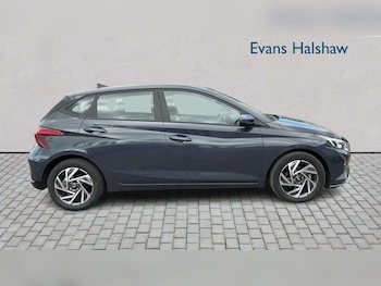 Used Hyundai i20 2025 for sale - 78732211: Photo