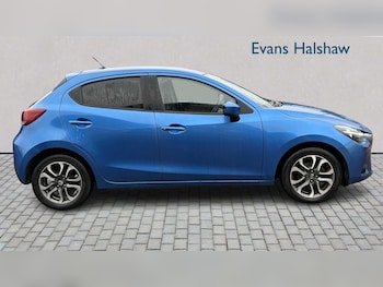 Used Mazda Mazda2 2015 for sale - 78639113: Photo