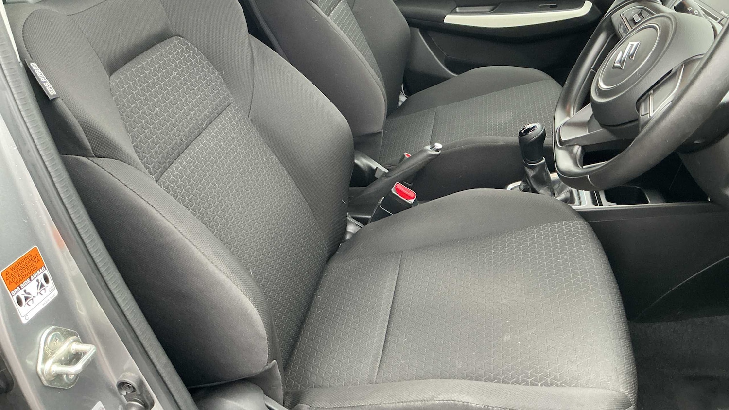 Used Suzuki Swift 2020 for sale - 77858503: Photo 12