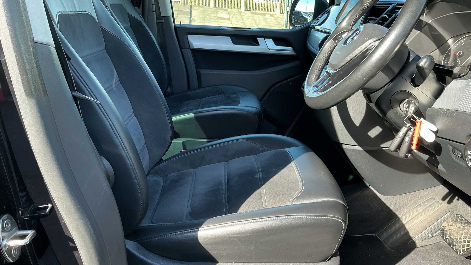 Used Volkswagen Caravelle 2018 for sale - 77857700: Photo 11