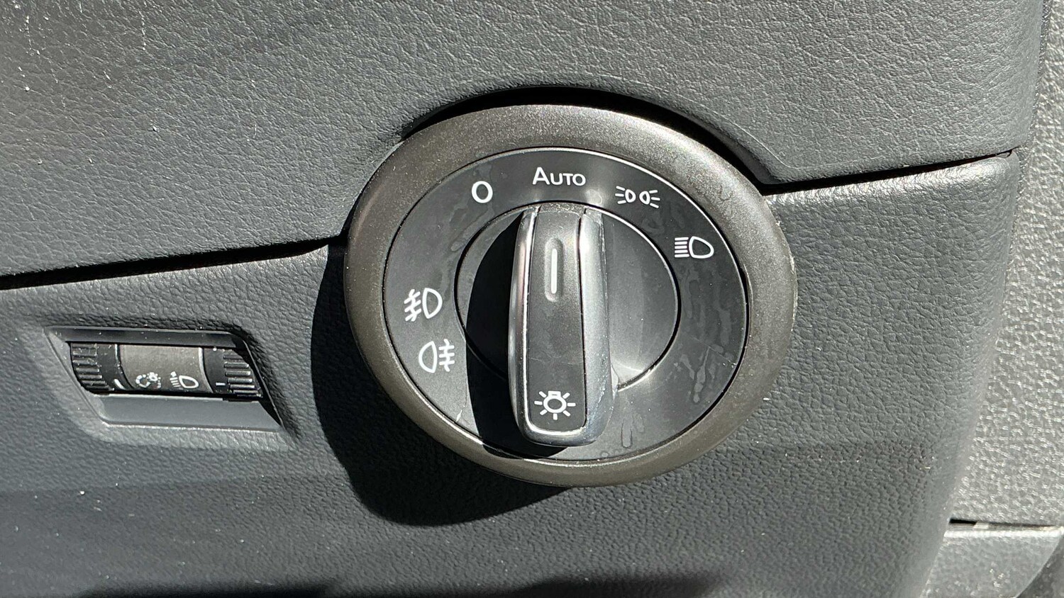 Used Volkswagen Caravelle 2018 for sale - 77857700: Photo 14