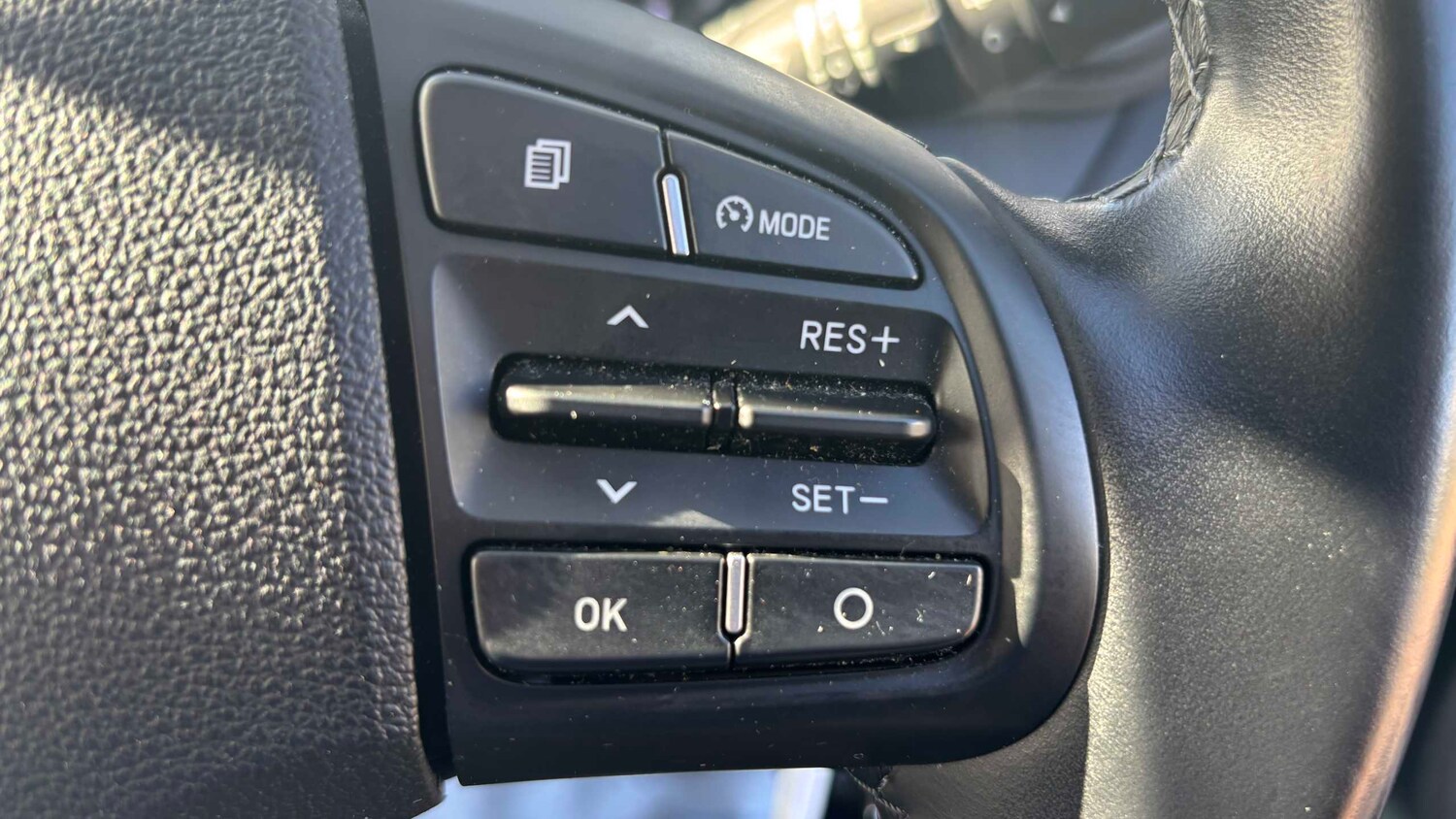 Used Hyundai i10 2022 for sale - 78173800: Photo 12