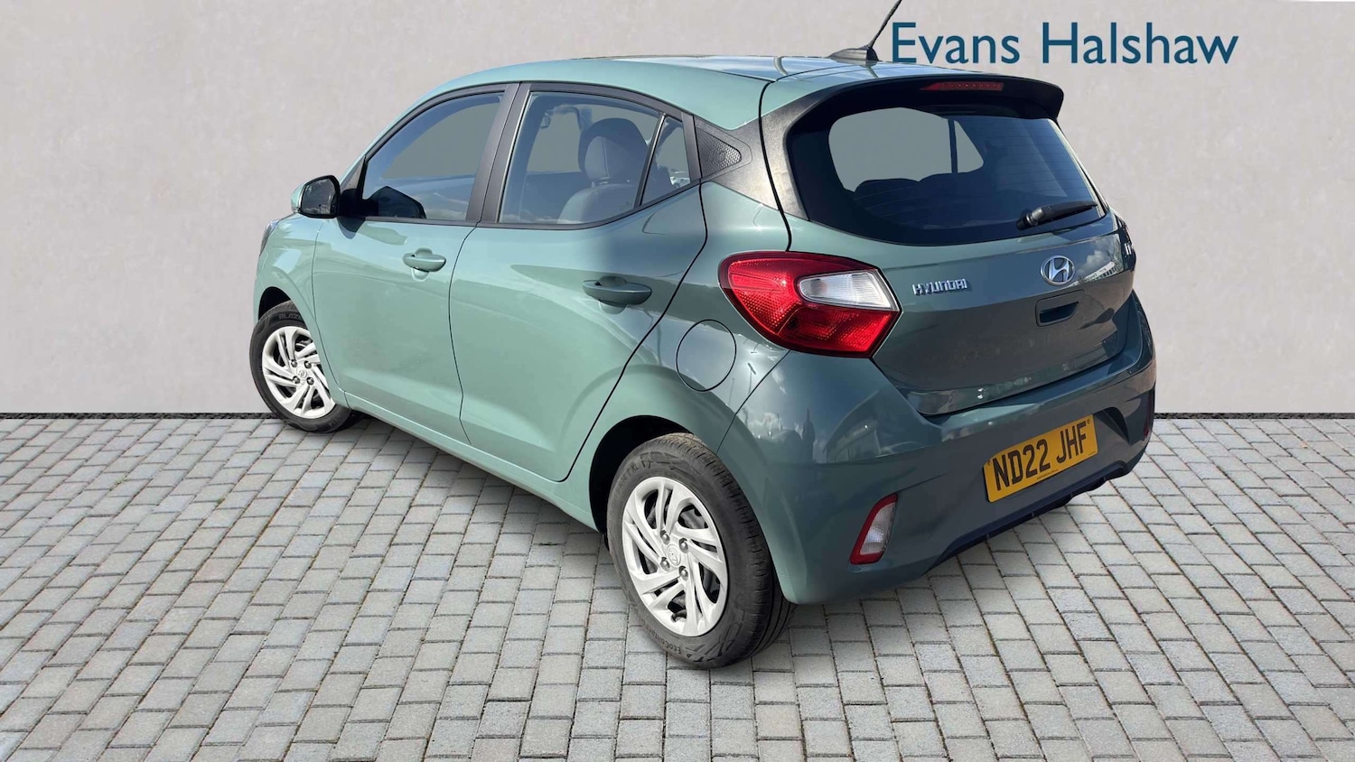 Used Hyundai i10 2022 for sale - 78173800: Photo 2
