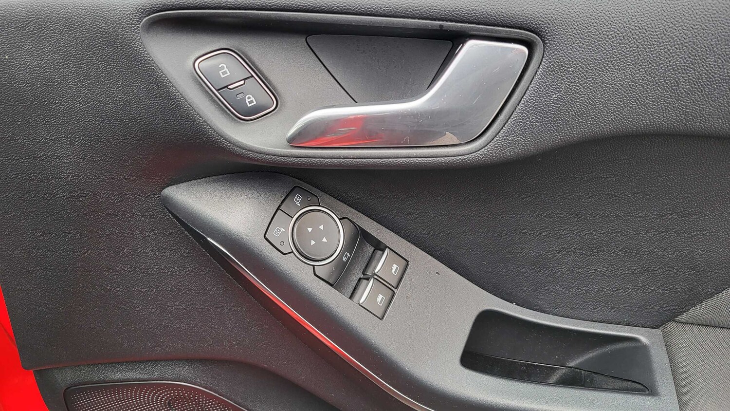 Used Ford Fiesta 2017 for sale - 77857881: Photo 14