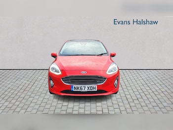 Used Ford Fiesta 2017 for sale - 77857881: Photo