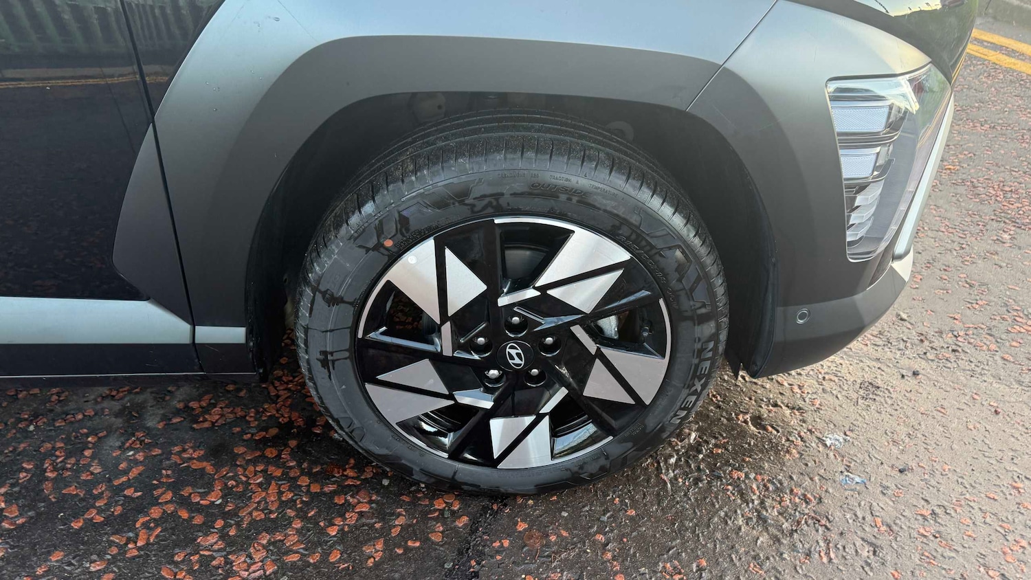 Used Hyundai KONA 2025 for sale - 77859047: Photo 6