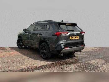 Used Toyota RAV4 2019 for sale - 78173701: Photo