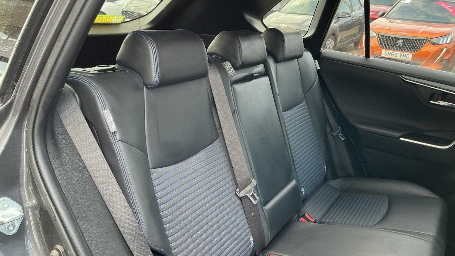 Used Toyota RAV4 2019 for sale - 78173701: Photo 34