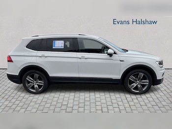 Used Volkswagen Tiguan Allspace 2020 for sale - 77995994: Photo