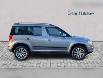 Used Skoda Yeti 2015 for sale - 77858058: Photo