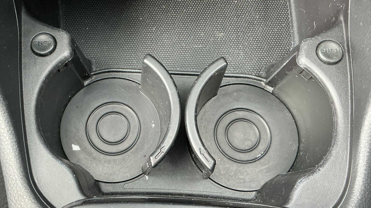 Used Kia Picanto 2018 for sale - 77859640: Photo 20