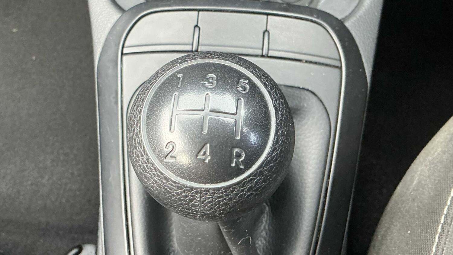 Used Kia Picanto 2018 for sale - 77859640: Photo 21