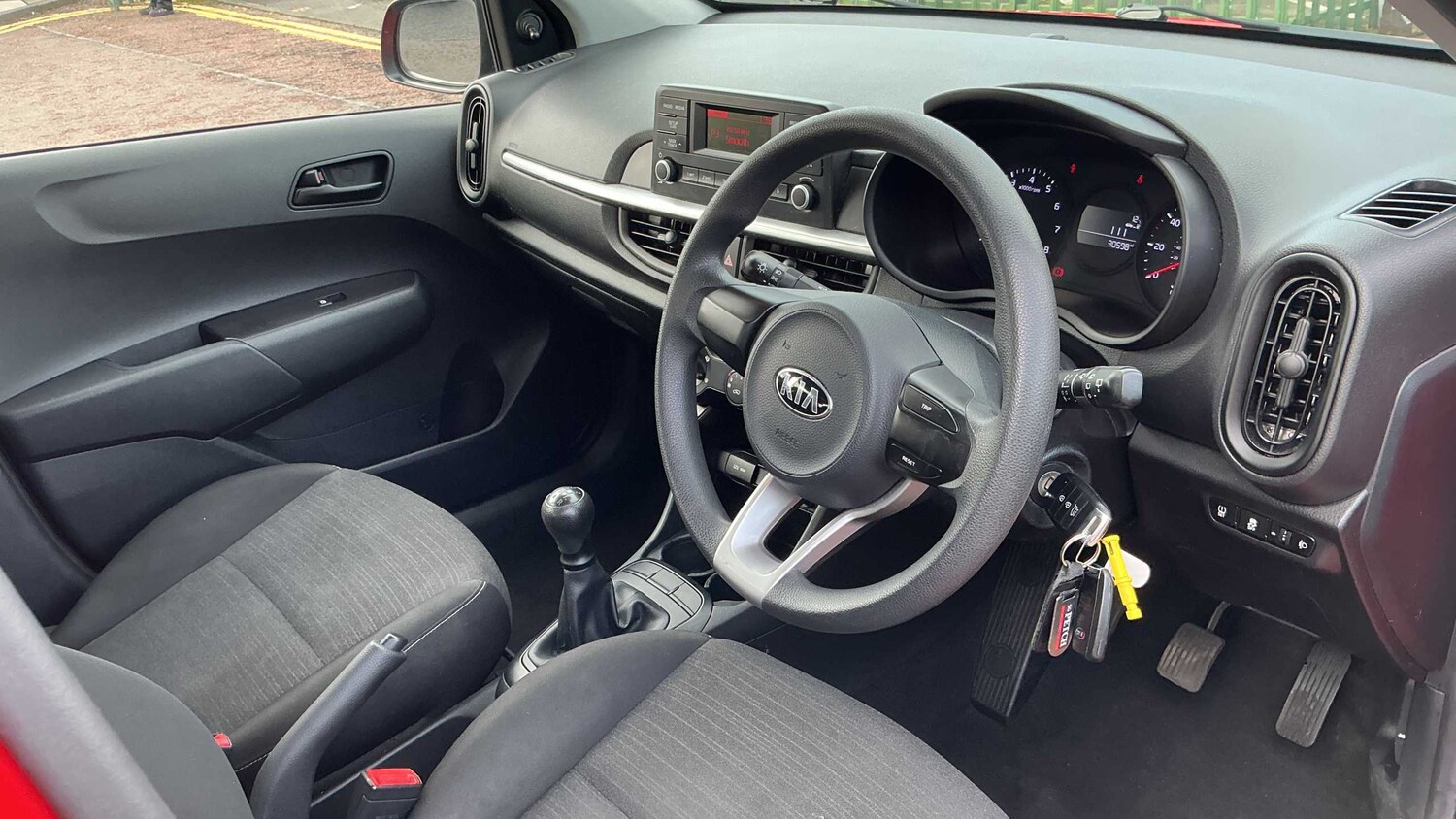 Used Kia Picanto 2018 for sale - 77859640: Photo 8