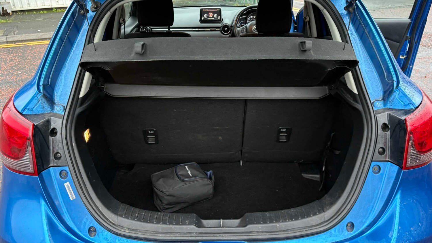 Used Mazda Mazda2 for sale - 77858217: Photo 15