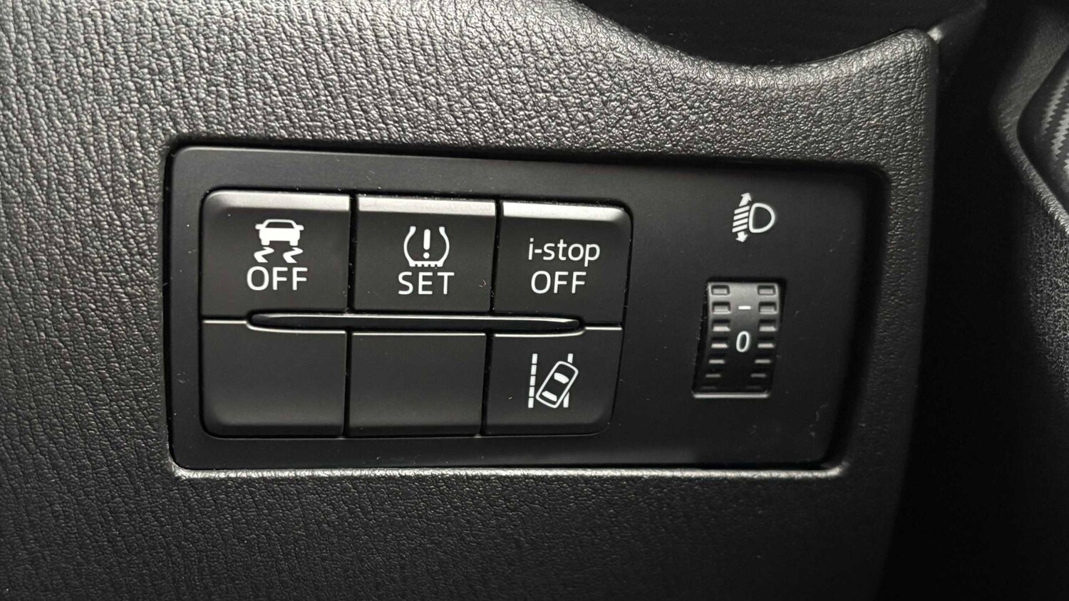 Used Mazda Mazda2 for sale - 77858217: Photo 21