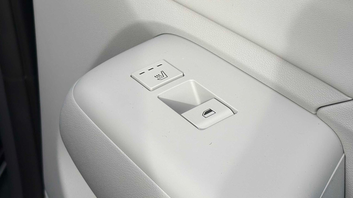 Used Hyundai KONA 2025 for sale - 77856631: Photo 31