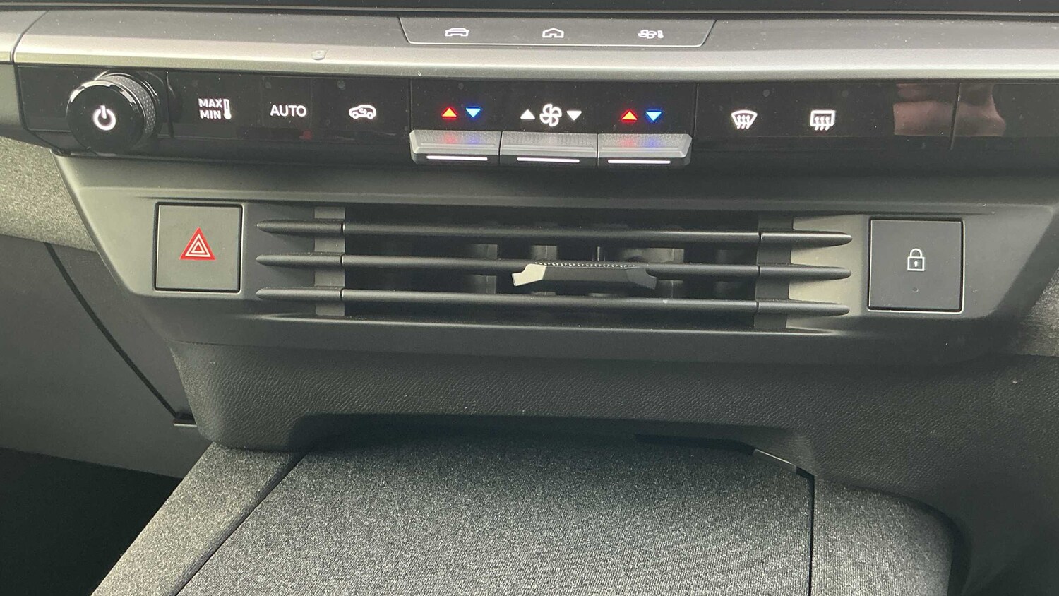 Used Vauxhall Grandland 2025 for sale - 77859455: Photo 22