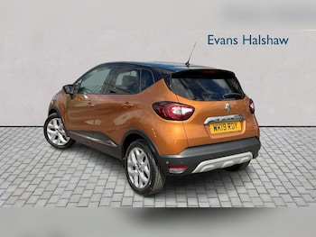 Used Renault Captur 2019 for sale - 79051779: Photo