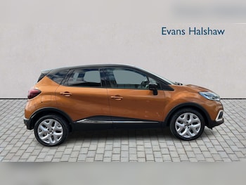 Used Renault Captur 2019 for sale - 79051779: Photo