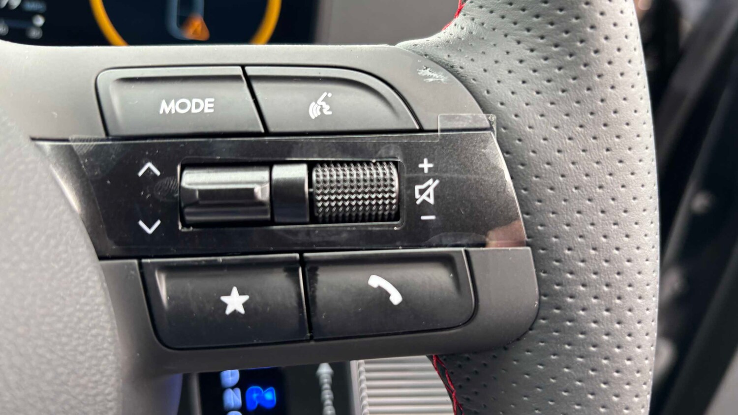 Used Hyundai TUCSON for sale - 77860831: Photo 21