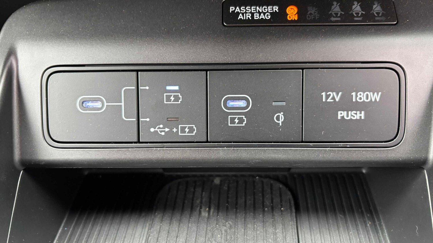 Used Hyundai KONA for sale - 77862641: Photo 31